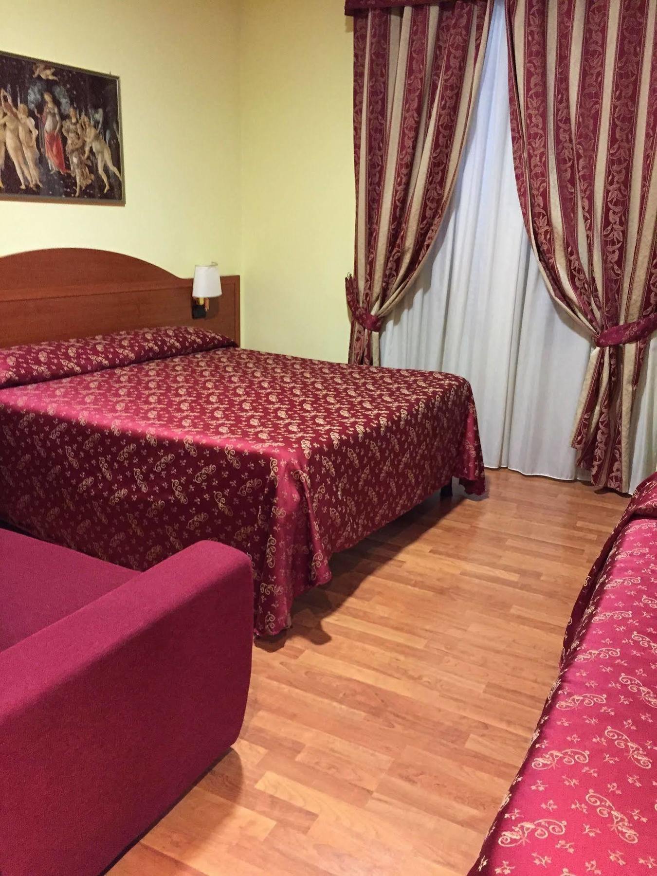 Saint Peter Inn Рим Экстерьер фото